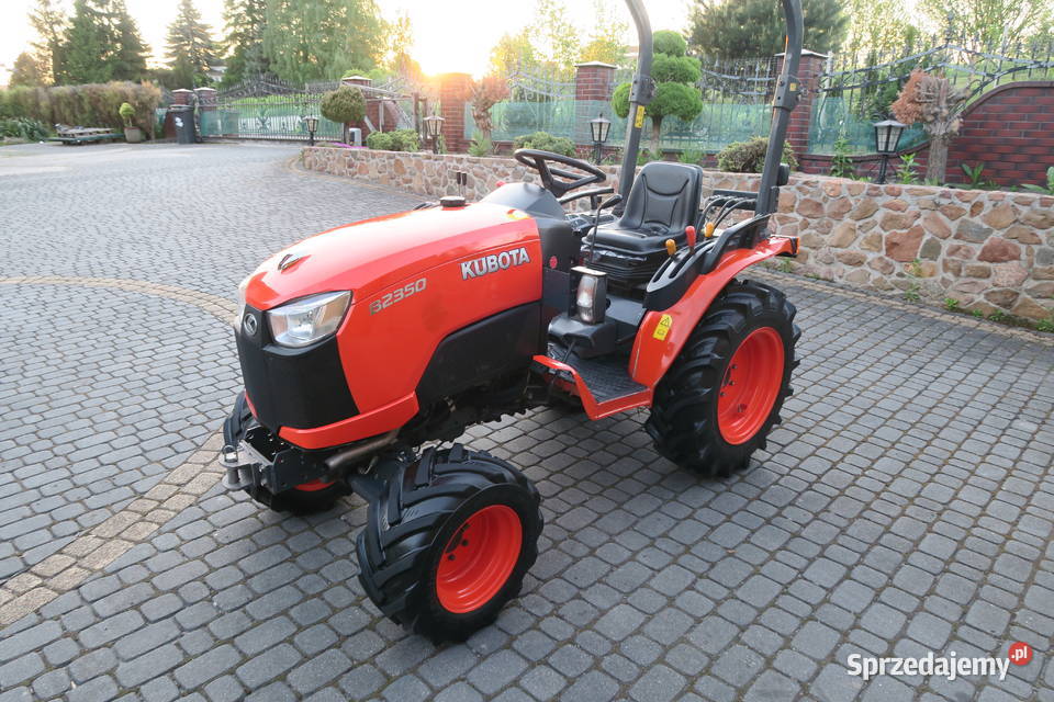 Traktorek ogrodowy Kubota B2350 420MTH Salon Michałowice