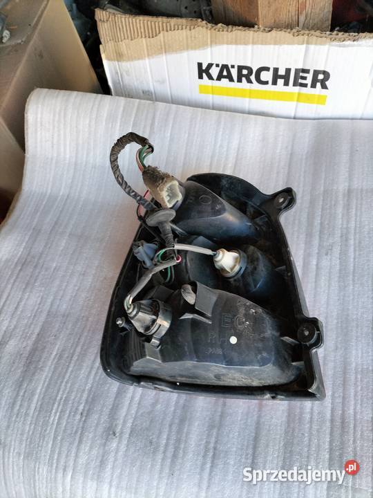 KIA CARNIVAL I LAMPA PRAWA TYŁ KIA OK55251140 lubelskie Kamień-Kolonia sprzedam