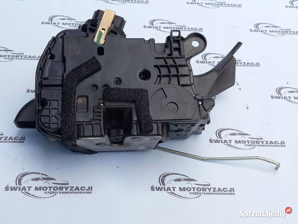 RENAULT TRAFIC III 15r zamek drzwi lewy przód Kielce