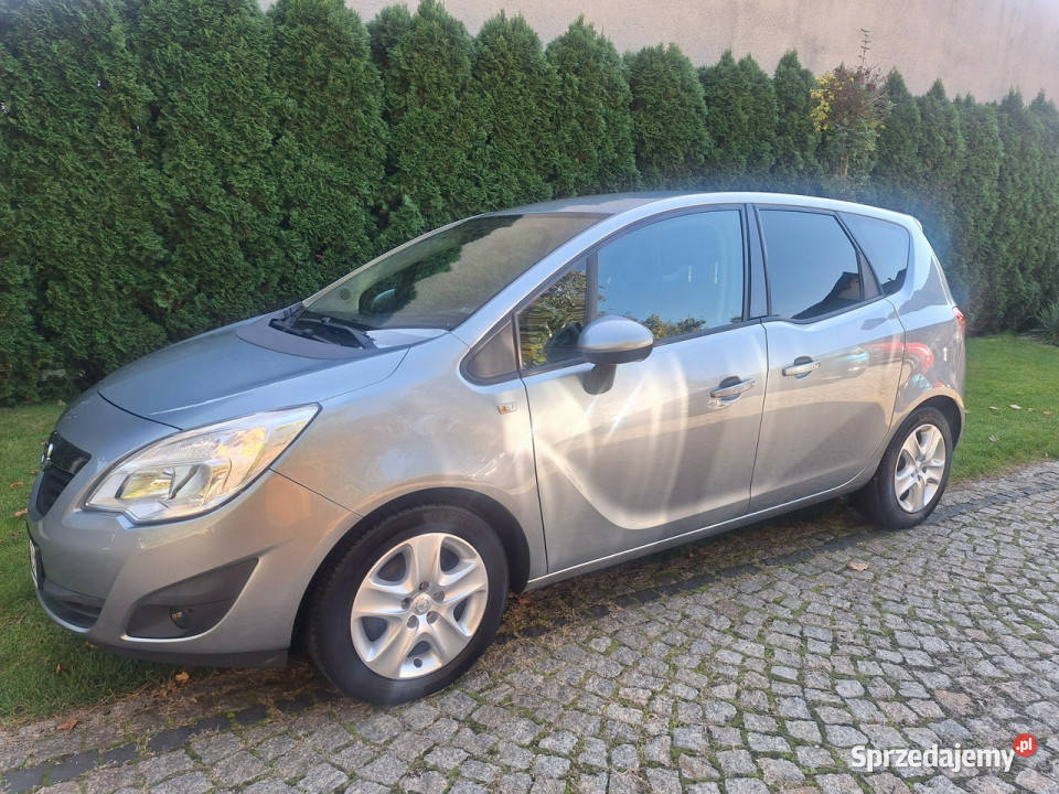 Opel Meriva 14 Turbo Design Edition II 2010 1364cm3 Siewierz sprzedam