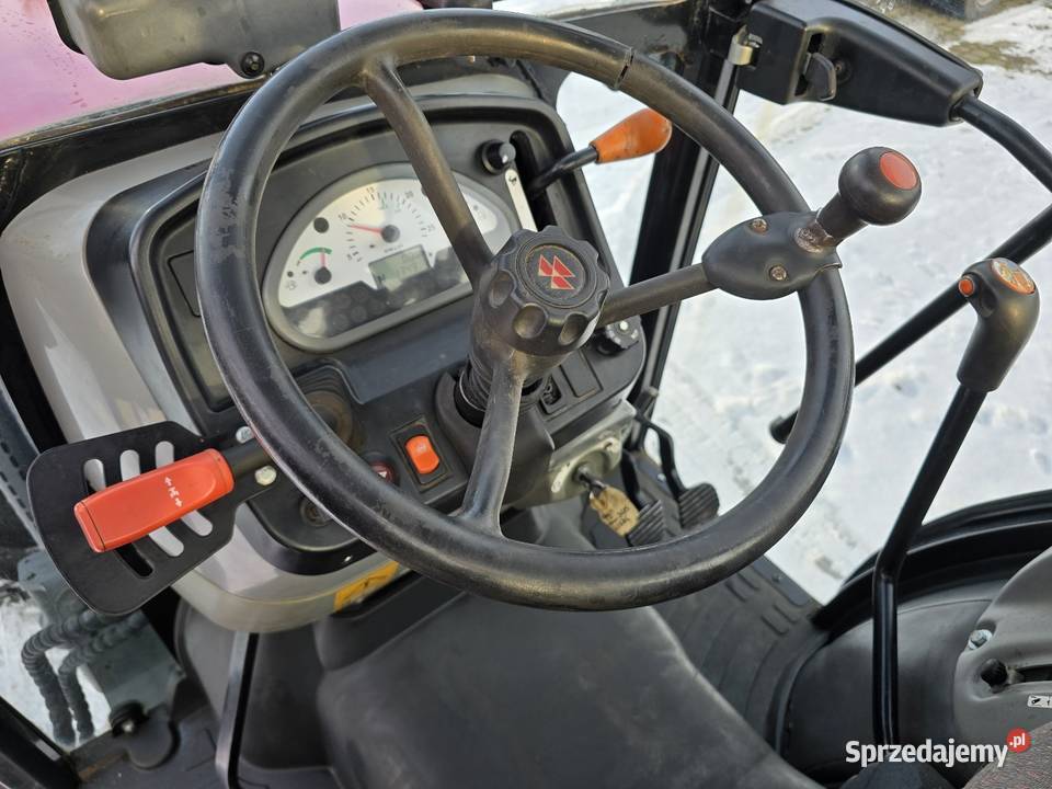 Ciągnik sadowniczy Massey Ferguson 3625V 4x4 Massey Ferguson mazowieckie Sochaczew sprzedam