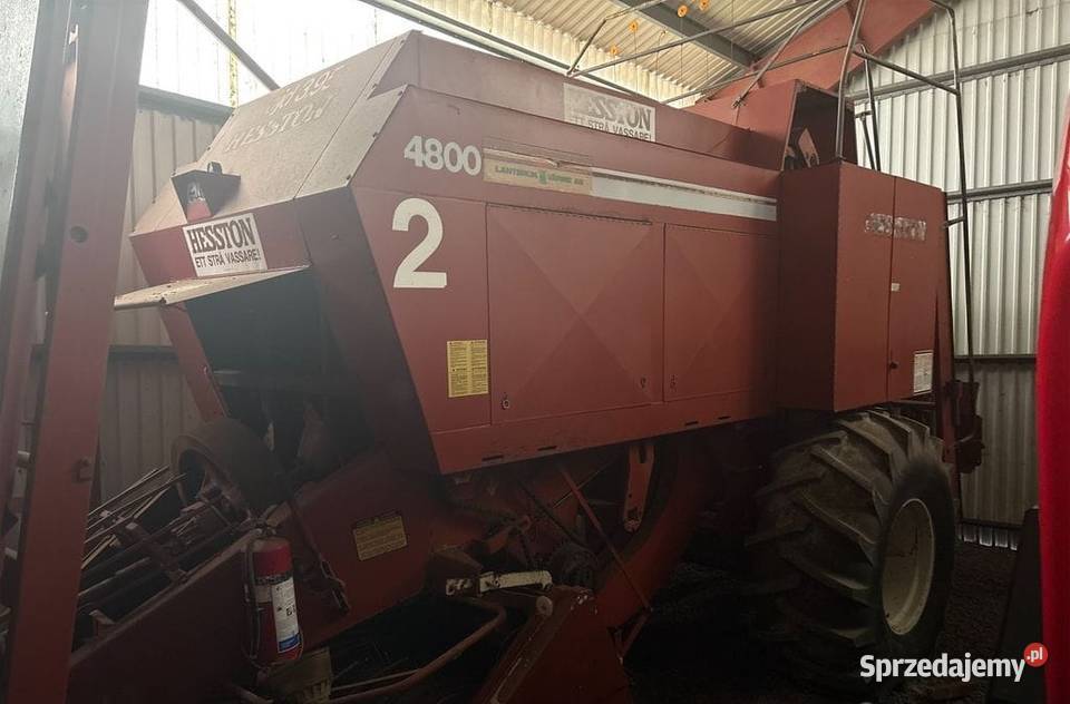 prasa kostkująca Hesston 4800 duża kostka Karasiewo