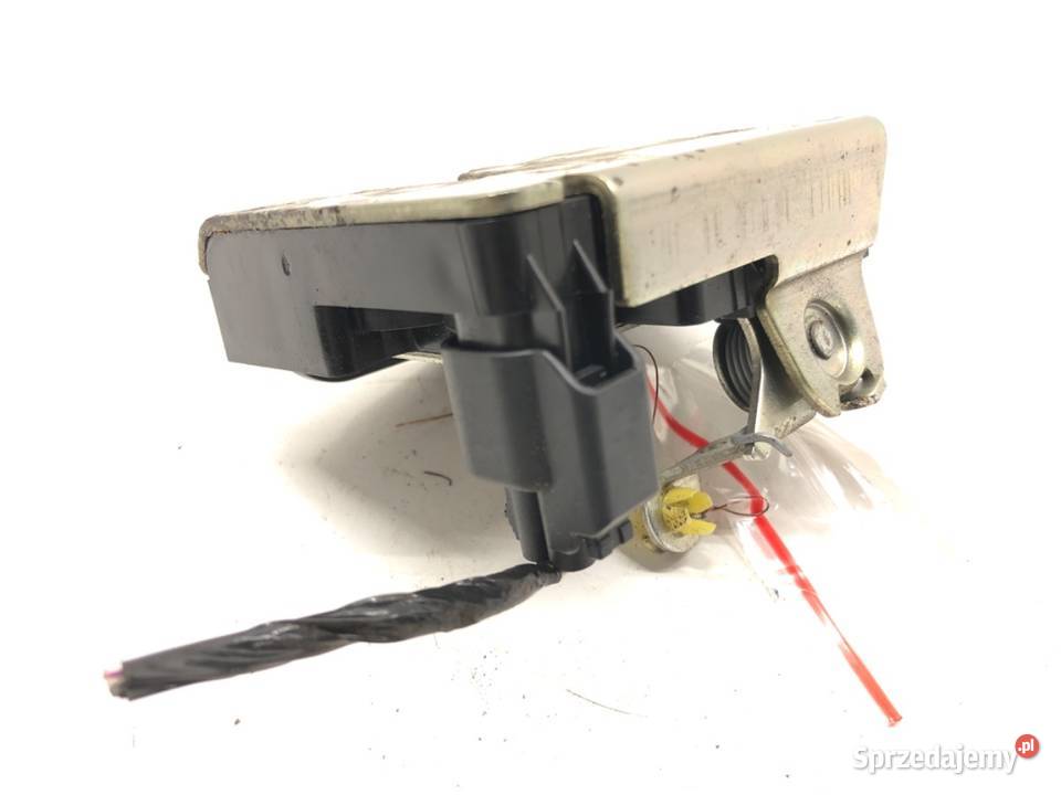 ZAMEK KLAPY TYŁ MAZDA TRIBUTE SUV 0008