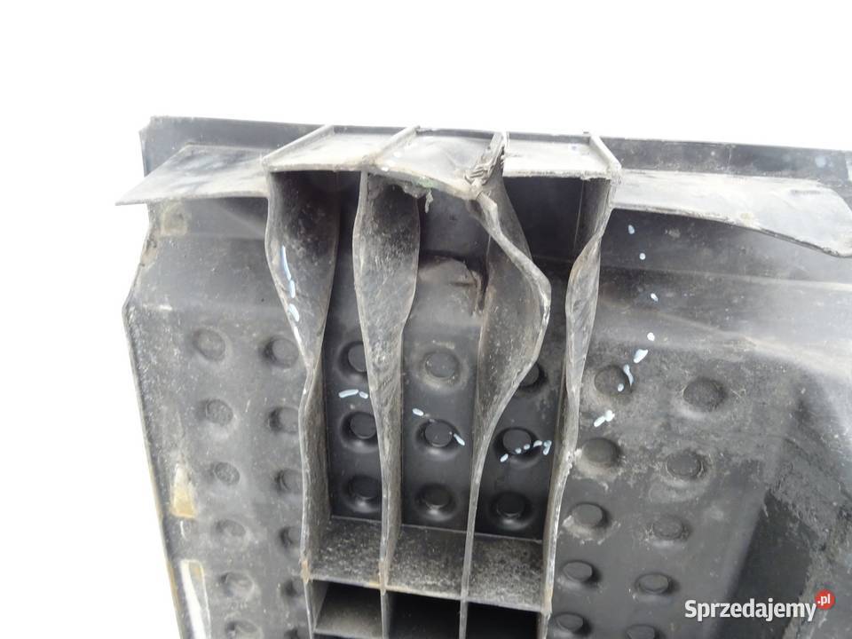 PODSTAWA AKUMULATORA RENAULT TRUCKS T 108 460