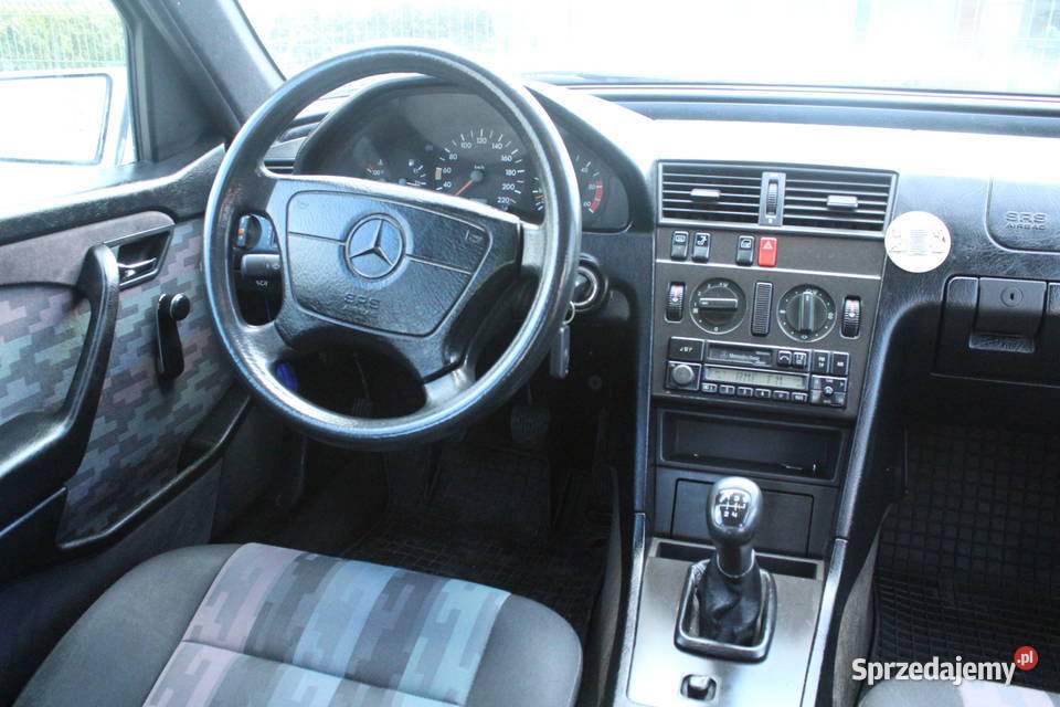 MercedesBenz C klasa 20 diesel 75 1995r 3 900