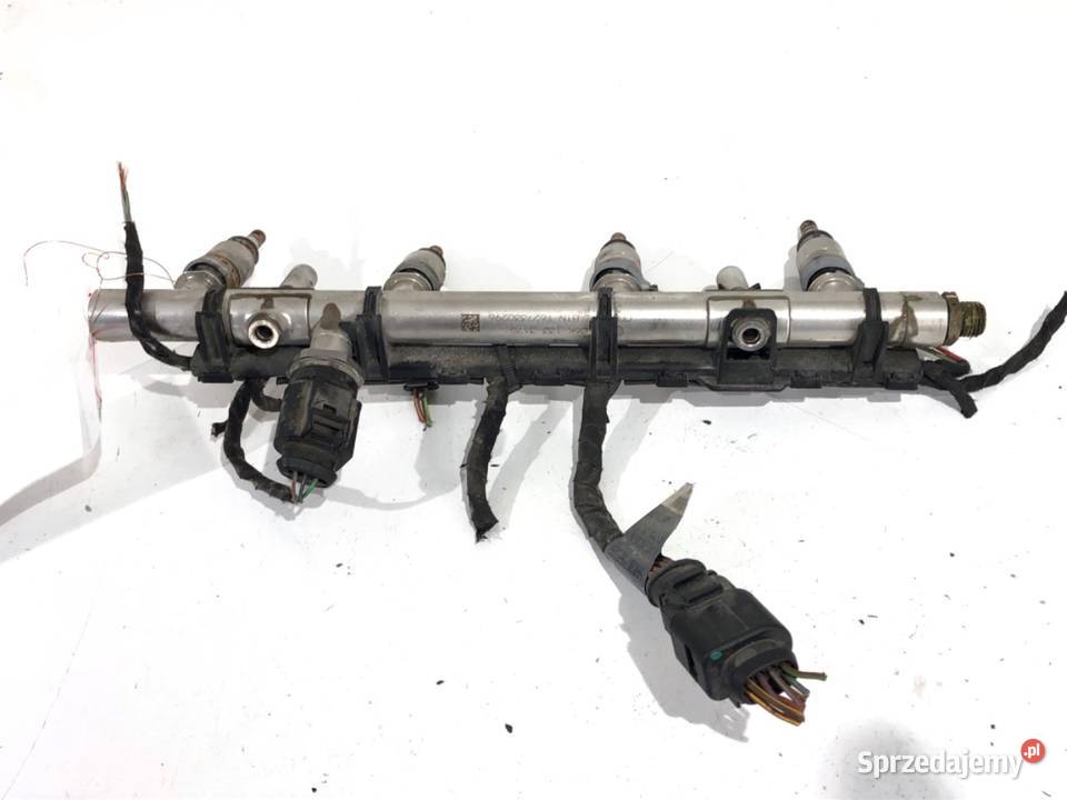 LISTWA WTRYSKOWA AUDI A3 8V 06K133317G 20 220 sprzedam