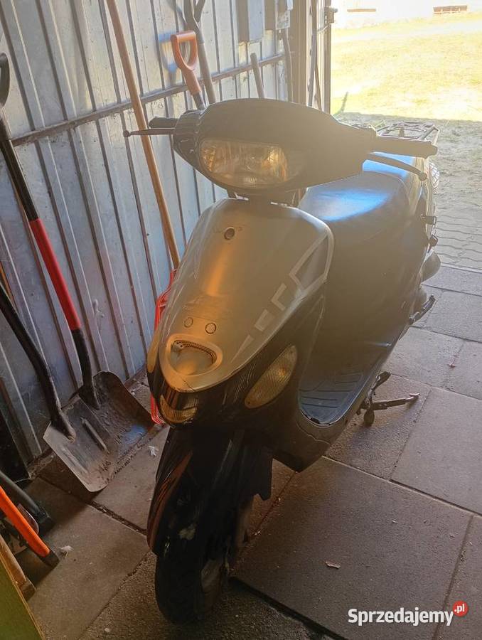 Sprzedam skuter motorower