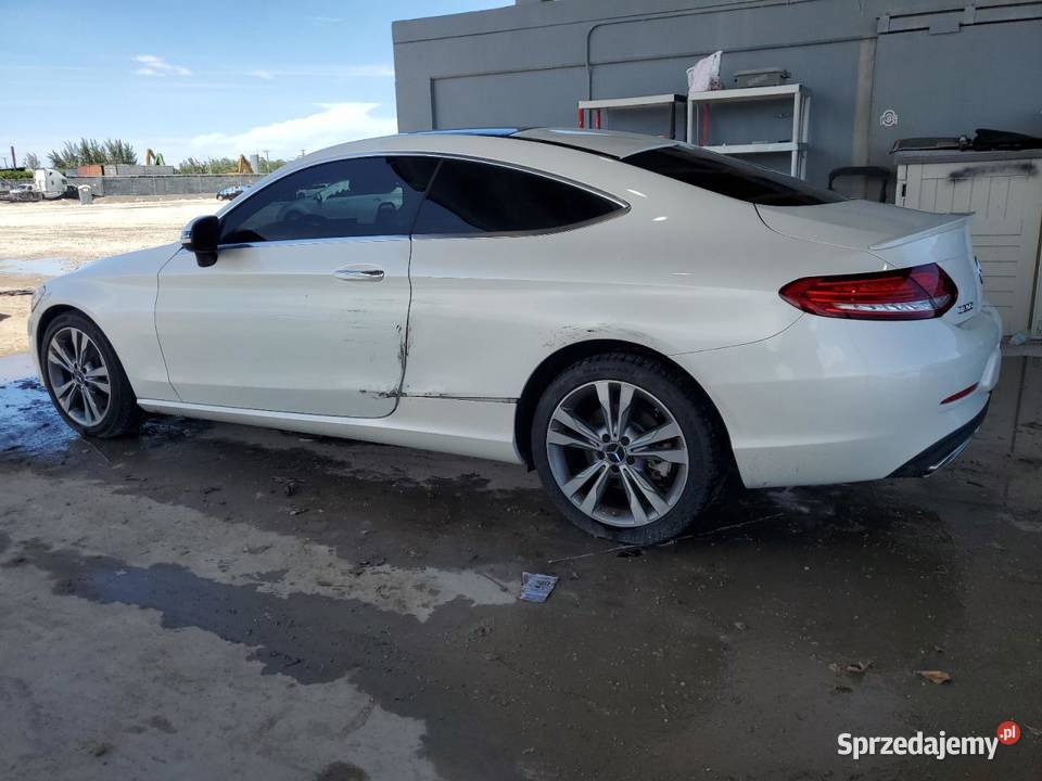 2016 MERCEDESBENZ C 300 4MATIC sprzedam