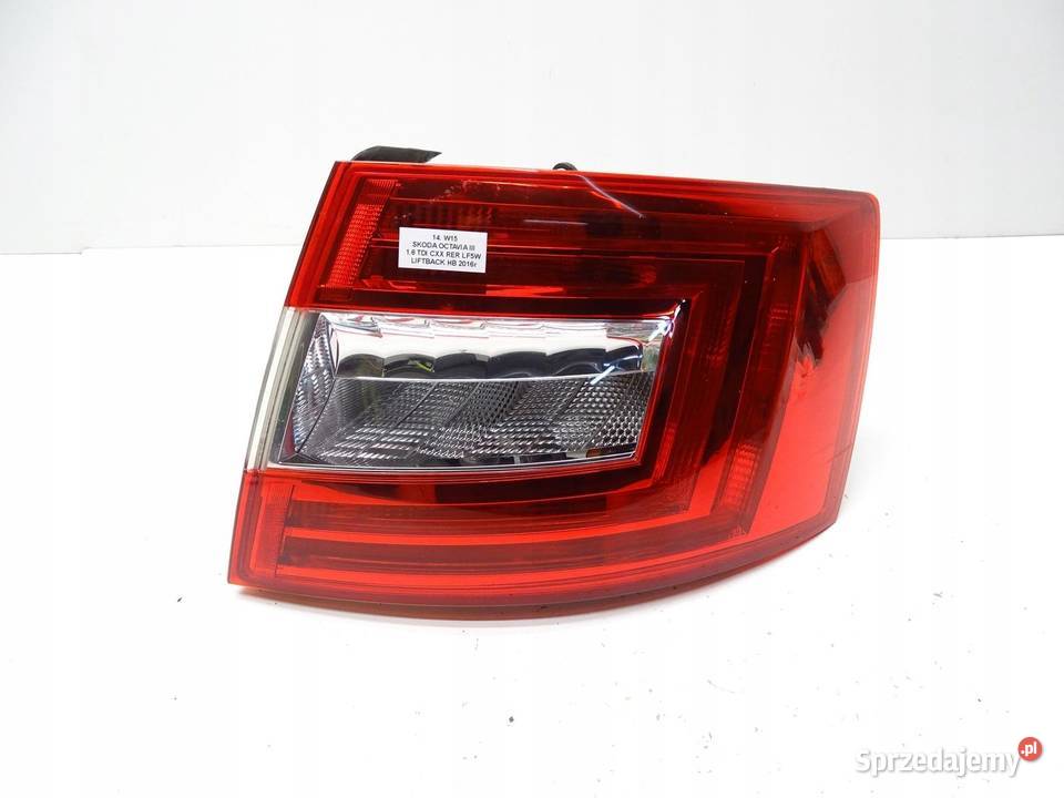 LAMPA PRAWY TYŁ PRAWA TYLNA W BŁOTNIK 5E5945096