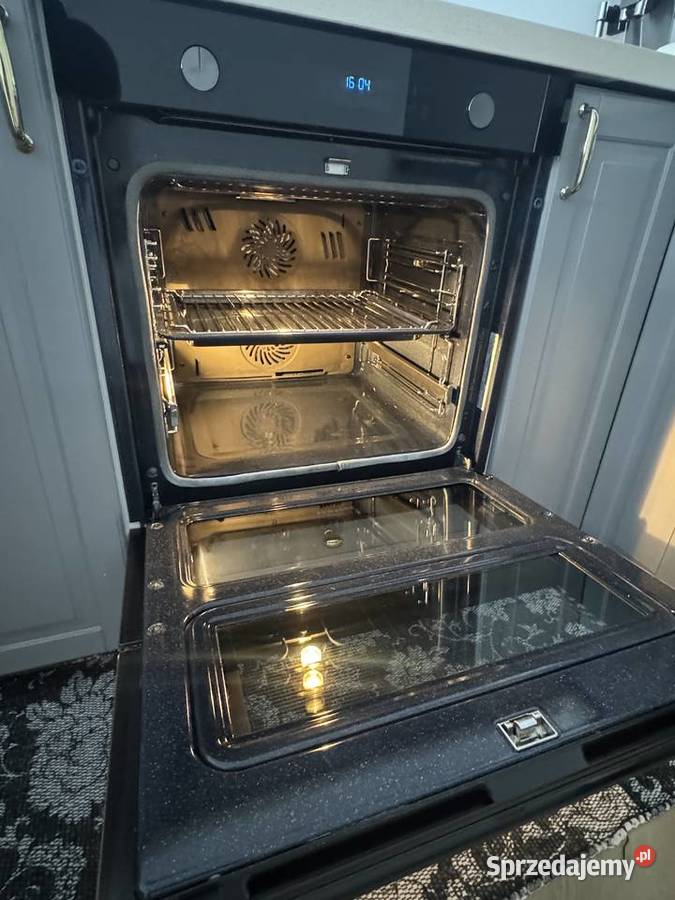 Piekarnik Samsung Dual Cook NV75N5641RB z akcesoriami