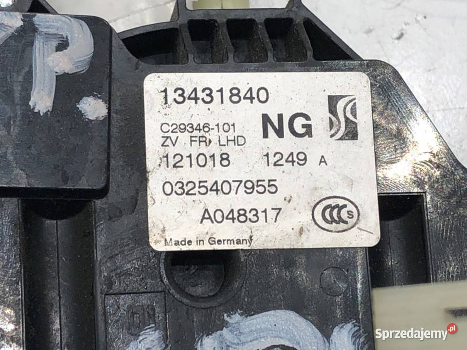 ZAMEK DRZWI PRAWY PRZÓD OPEL CORSA E Hatchback podkarpackie