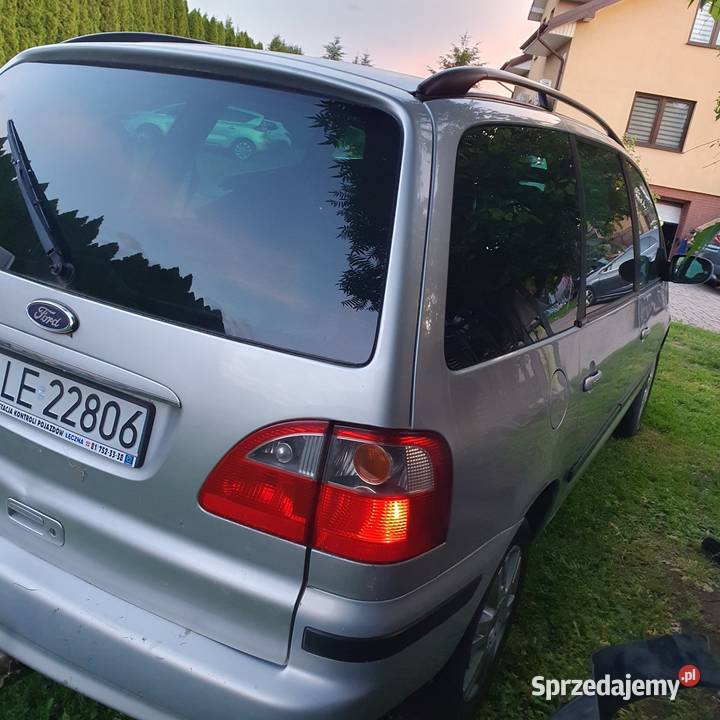 Ford Galaxy Lift welurowa tapicerka Puchaczów