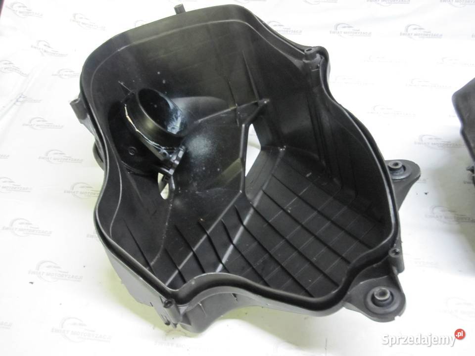 BMW E81 E87 LIFT 07r obudowa filtra powietrza