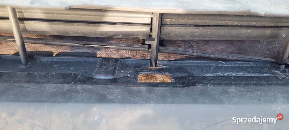 KIEROWNICA POWIETRZA ZALUZJA ROLETA FORD KUGA Ruda Śląska