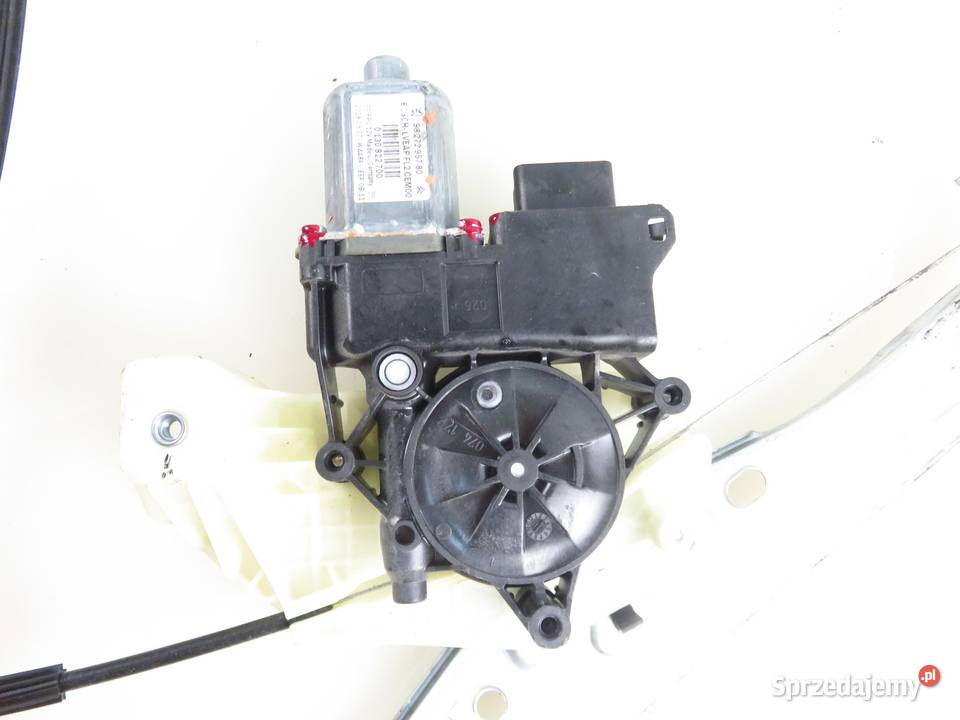 PODNOŚNIK SZYBY PRAWY PRZEDNI CITROEN C4 CACTUS