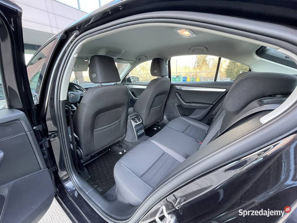 Skoda Octavia 1 właściciel salon bezwypadkowa 14 150KM Kraków