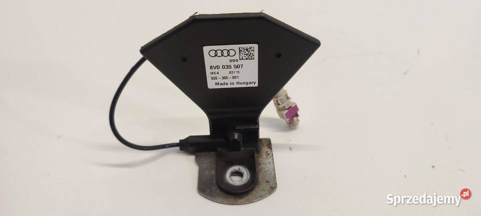 AUDI A6 C7 WZMACNIACZ ANTENOWY TELEFONU Panele sterowania, przełączniki