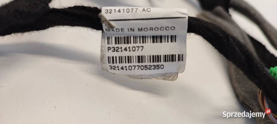 VOLVO V60 WIĄZKA DRZWI LEWY TYŁ 32141077 osobowe