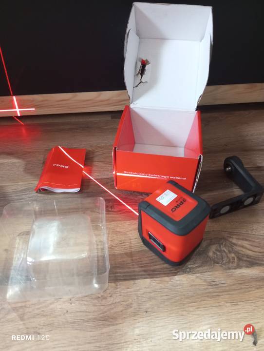 Sprzedam laser krzyżowy Quikr Nakło nad Notecią