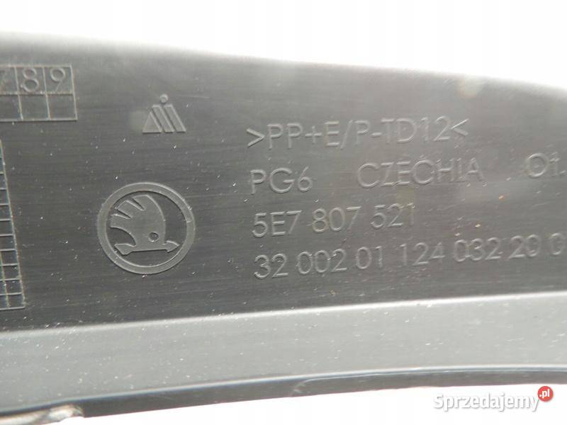 SKODA OCTAVIA IV DOKŁADKA ZDERZAKA TYŁ 5E7607521 osobowe