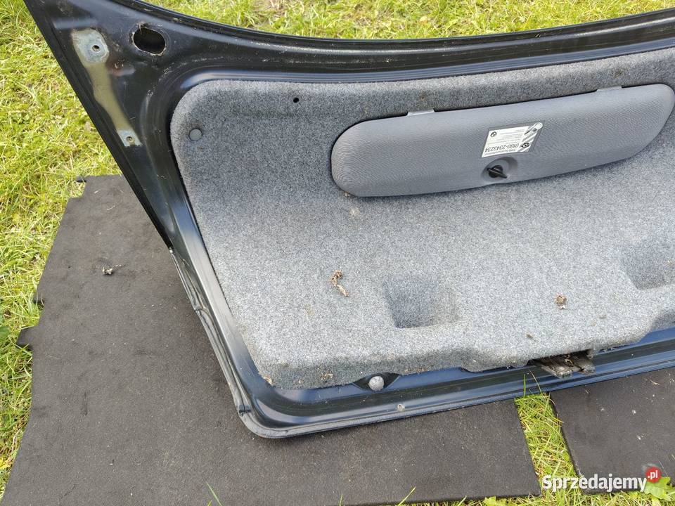 Bmw e46 sedan tylna klapa czarna schwarz2 Bez Aleksandrów Łódzki