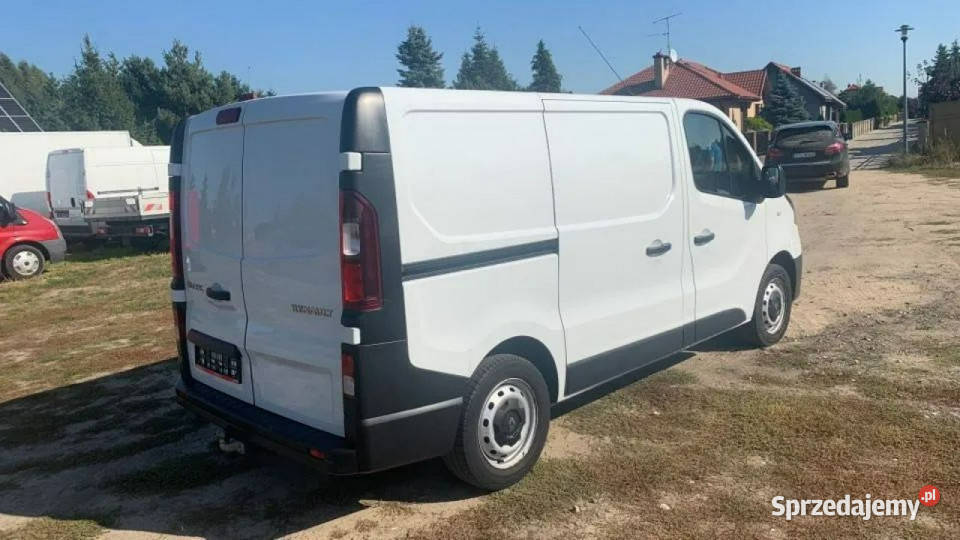 Renault Trafic 16DCI 100 Start Stop L1H1 Komfort wielofunkcyjna kierownica Turek