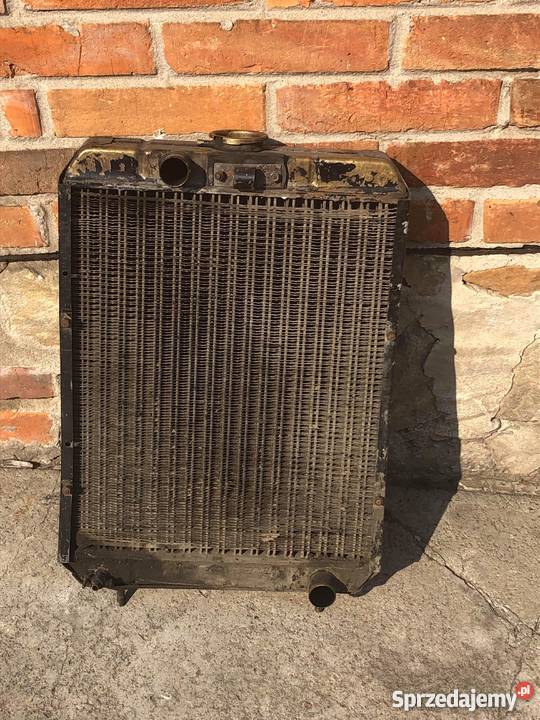 Chłodnica do C330 C328 i C325 Radomsko