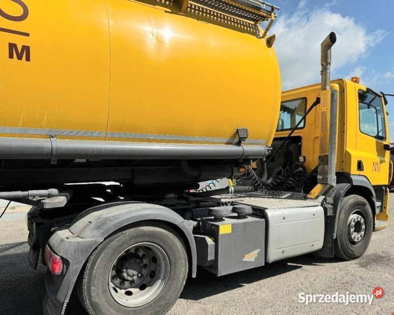 Naczepa cysterna do paszy Welgro ciagnik Daf z Biała Podlaska