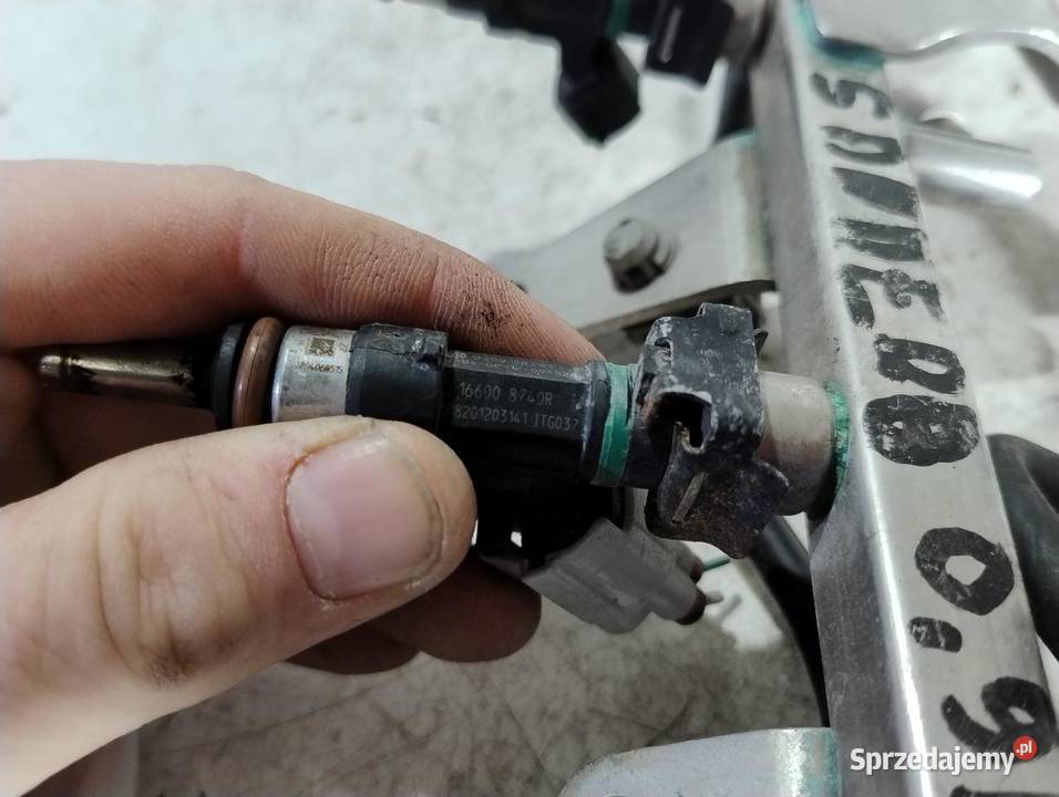 LISTWA WTRYSKOWA WTRYSKI DACIA SANDERO I 09 osobowe