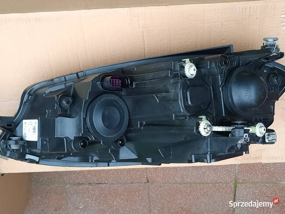 lampy przednie vw golf VII POLIFT europa stan Części samochodowe Kwidzyn