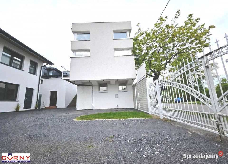 Lokal Piotrków Trybunalski 317m2 dojazd asfaltowy