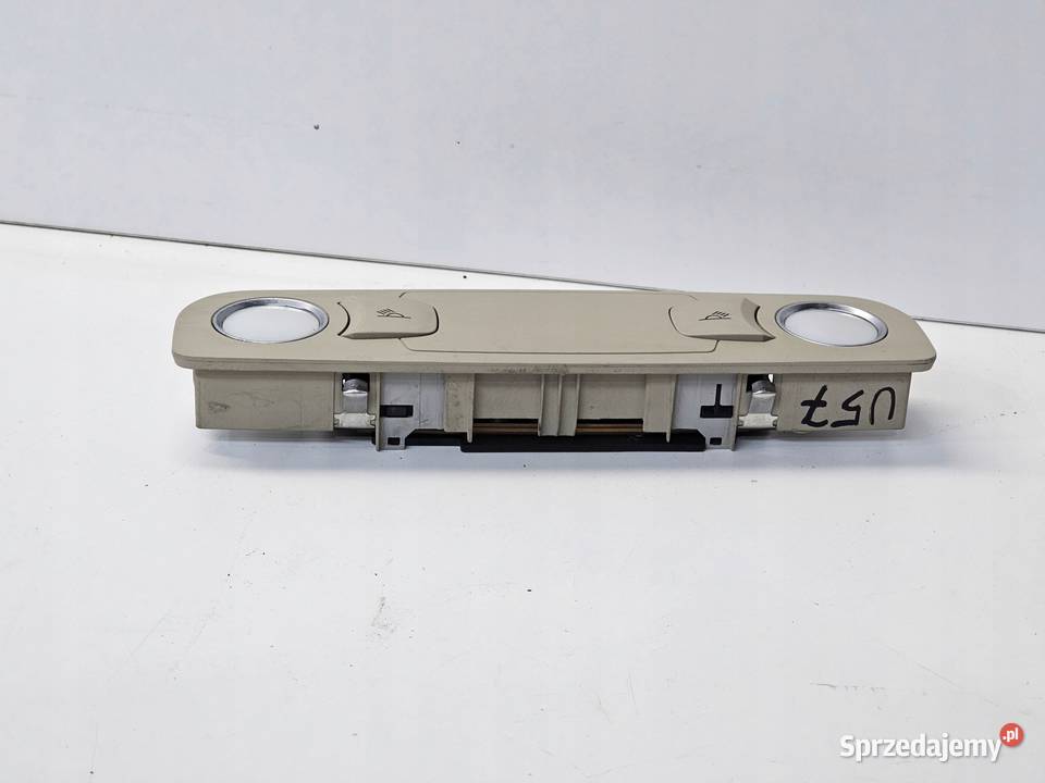 OŚWIETLENIE KABINY AUDI A6 C6 KOMBI 4L0947111B osobowe sprzedam