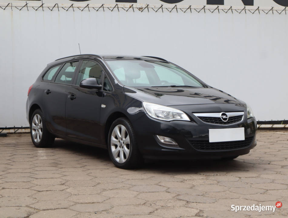 Opel Astra 14 T Łódź