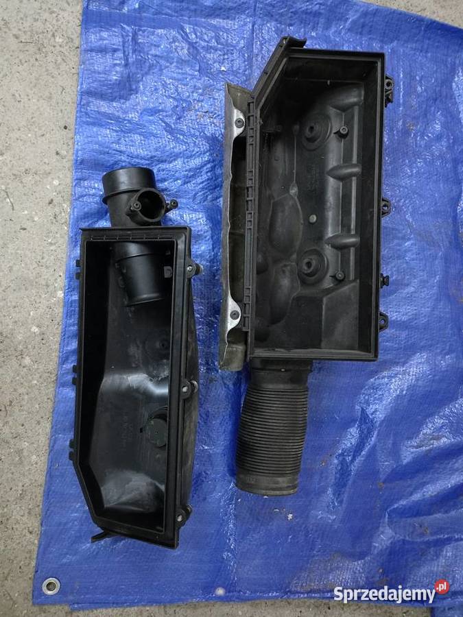 Obudowa filtra powietrza Mercedes CLK W209 Rok produkcji 2002 Lubin