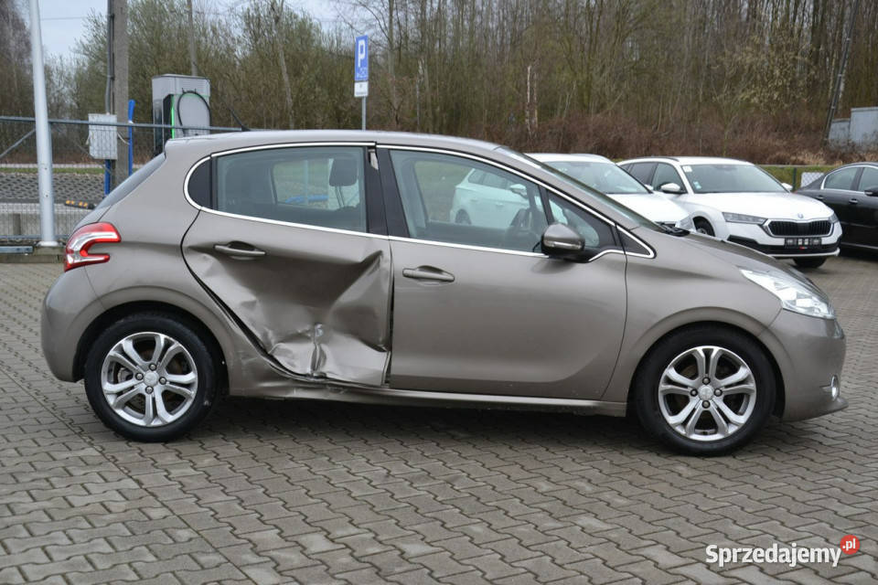 Peugeot 208 16 ehdi 92 ekonomiczny climatronic małopolskie Kęty