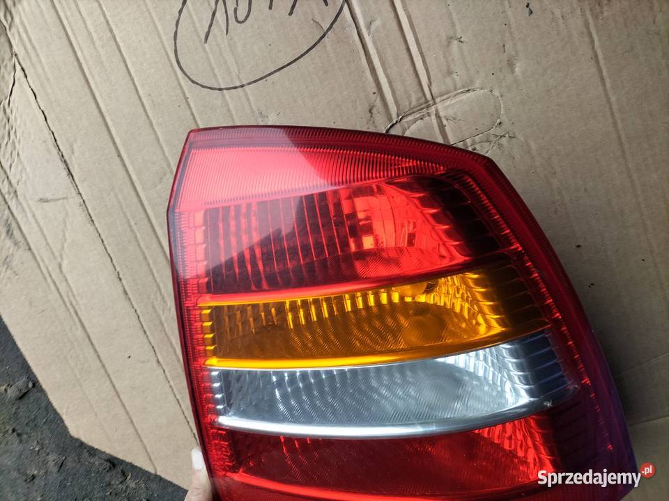 OPEL ASTRA G LAMPA TYŁ TYLNA PRAWA Kamień-Kolonia