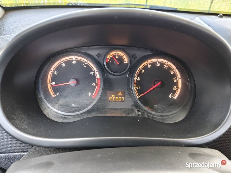 Opel Corsa D 10 do jazdy Tanio