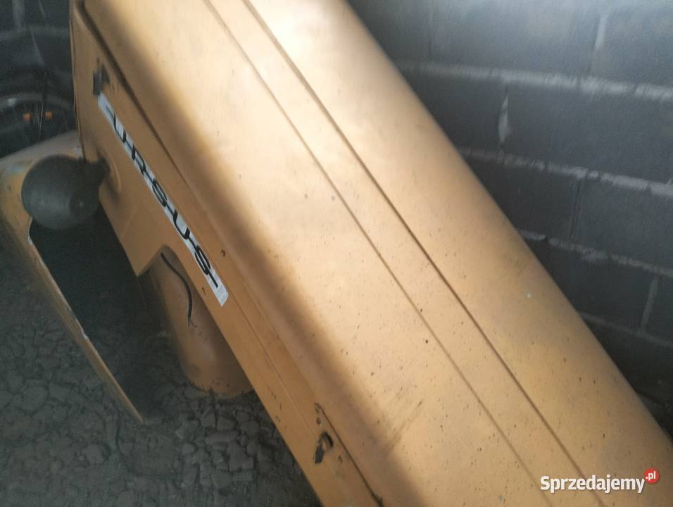 Sprzedam maskę i błotniki do C360 sprzedam