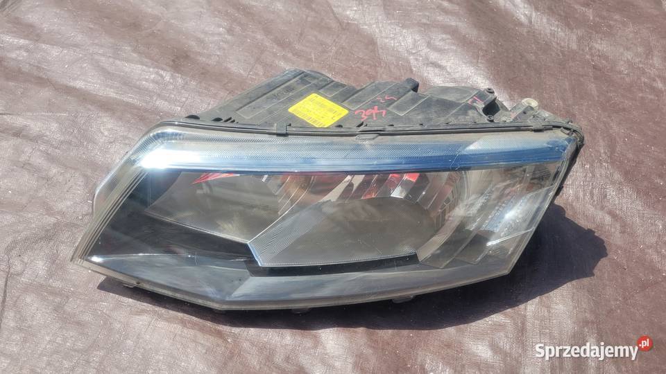 SKODA OCTAVIA III 3 LAMPA REFLEKTOR LEWY PRZÓD