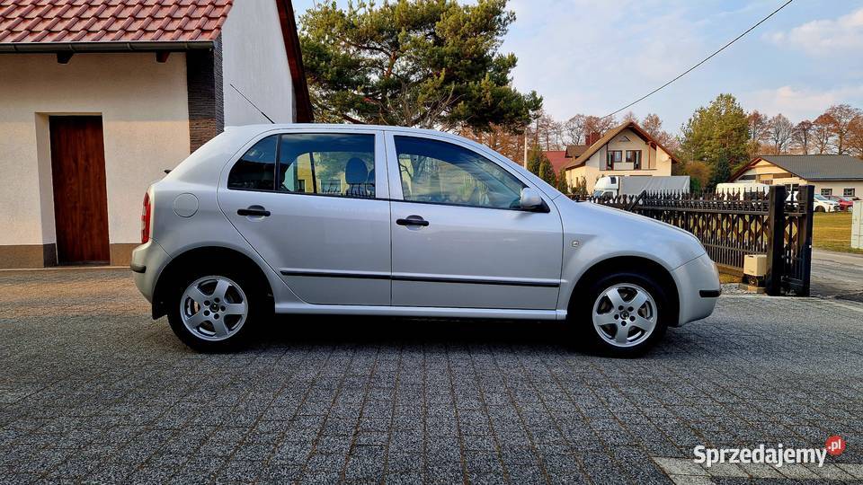 Skoda Fabia 14 16V Pierwszy właściciel salon Fabia Motoryzacja Kolonowskie sprzedam