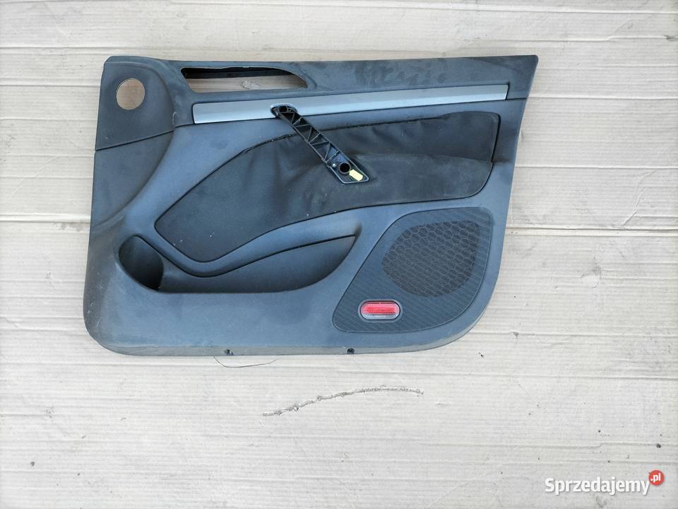 Skoda Octavia II 2 BOCZEK DRZWI PRAWY PRZÓD Kamień-Kolonia