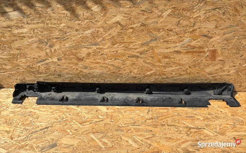 MERCEDES ML 166 LISTWA PROGOWA PRAWA A1666980354 Nakładki progowe Międzychód