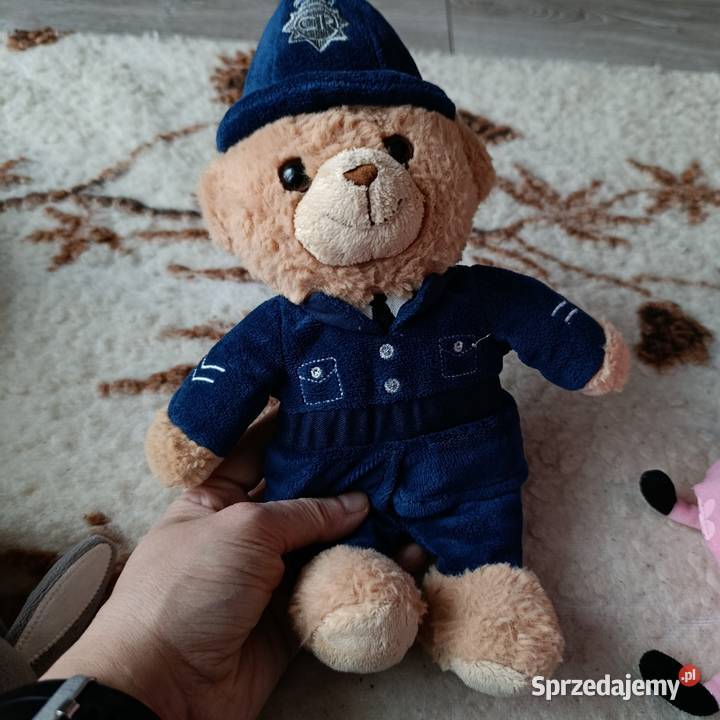 pluszowy miś firmy Keel Toys przedstawiający wielkopolskie
