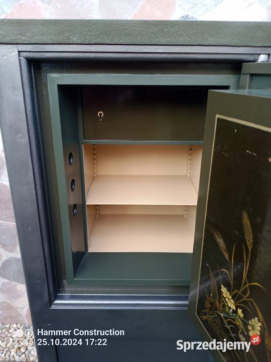 Zabytkowy Stary Sejf loft kasa w stylu Meble