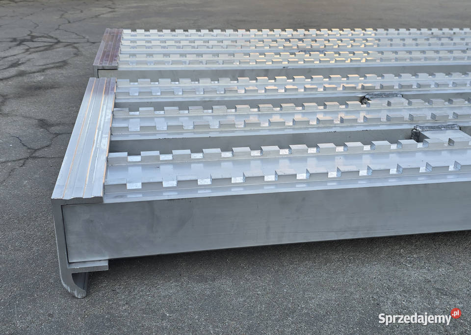 Najazdy aluminiowe 12 ton 2000x610x90mm Pozostałe Lubanie sprzedam