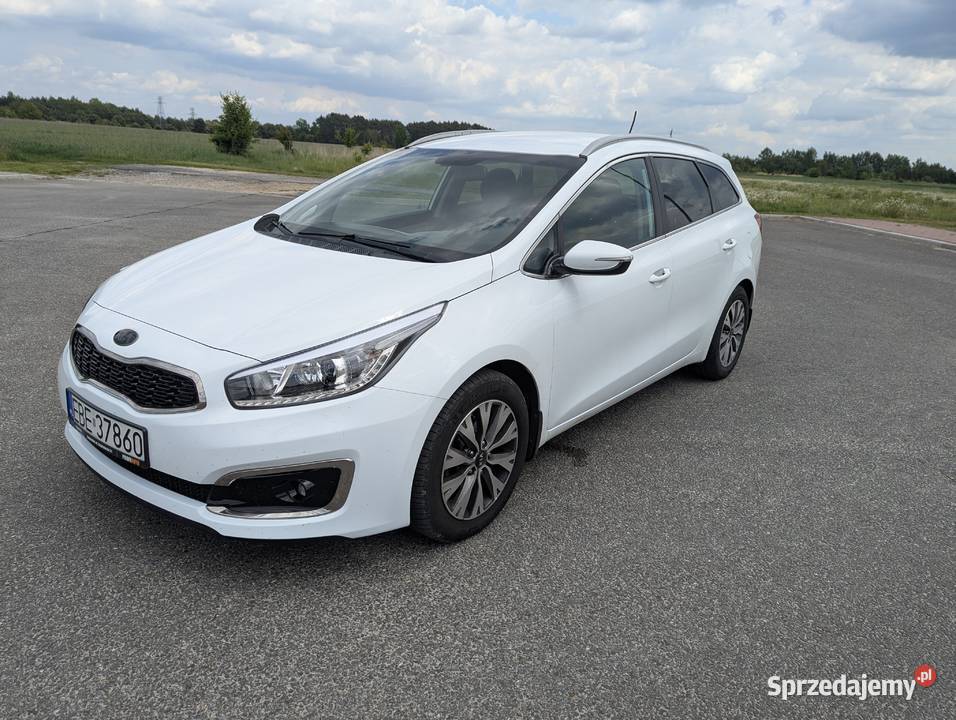 Kia Ceed II fl 16 CRDi kupiony w polskim salonie Kleszczów sprzedam