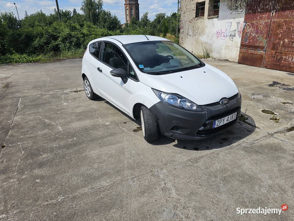 Ford Fiesta Mk7 nieuszkodzony zachodniopomorskie Pyrzyce