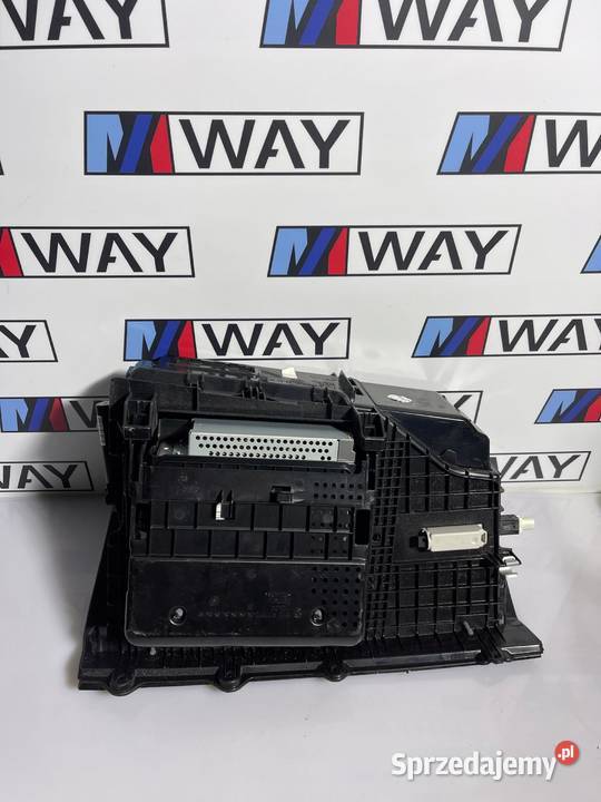 BMW F10 F11 SCHOWEK KONSOLI PASAŻERA ZE sprzedam