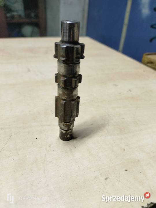 Wałek pośredni WSK 125 Motoryzacja