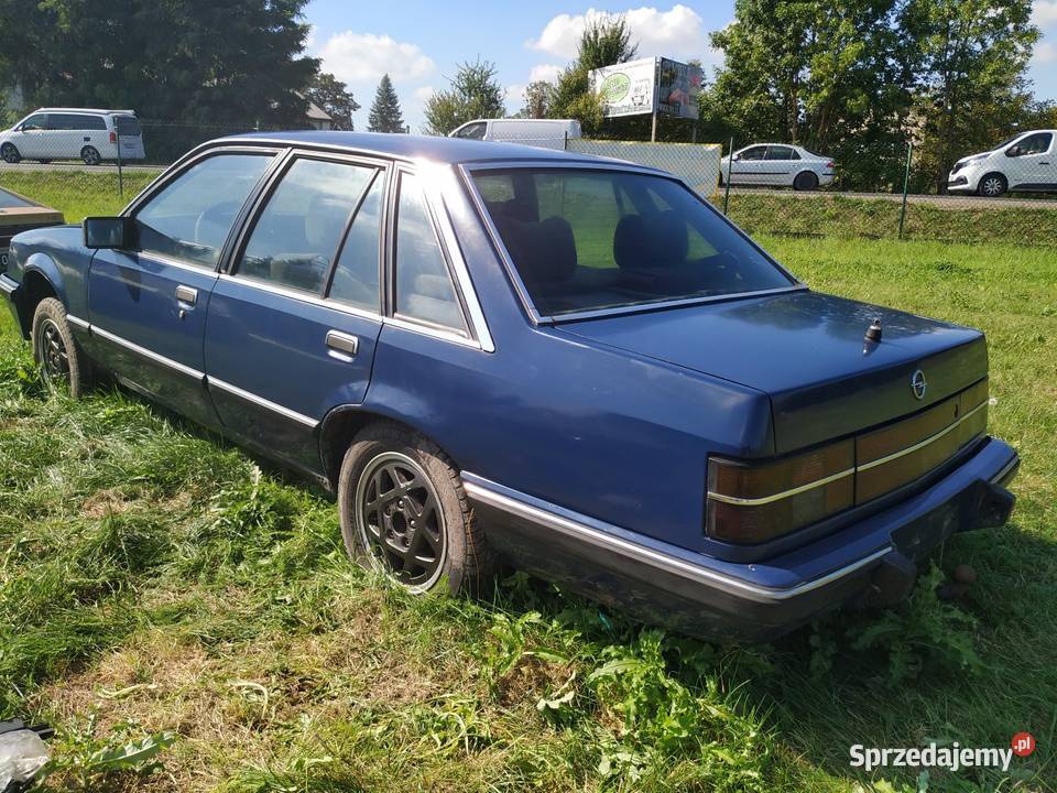 Sprzedam Hurtowo OPEL SENTATOR A w całosci na Łódź